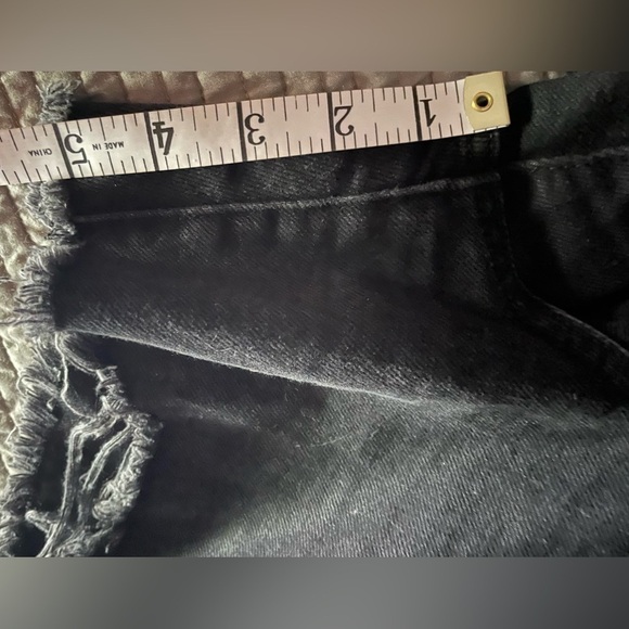 NWOT Distressed Denim High Waisted black Jean Shorts NEW Washed never worn sz 31 - Picture 8 of 11